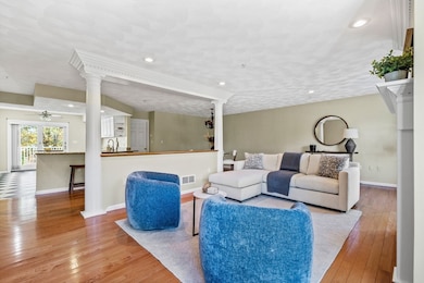 30 Maytum Way unit 30, Middleton, MA 01949 - photo 4