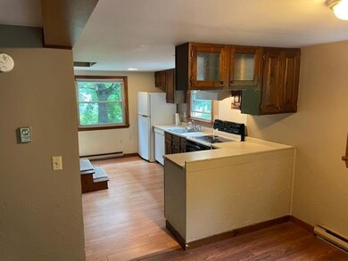 16 Langdon St, Plymouth, NH 03264 - photo 4