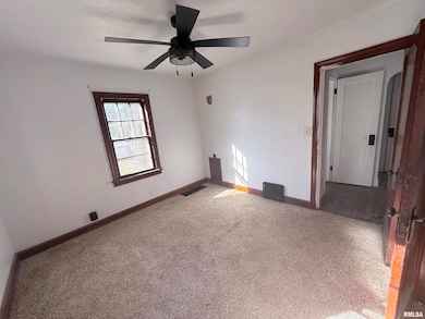 331 N 4th St, Mount Vernon, IL 62864 - photo 7