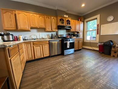 10 F St, Boston, MA 02127 - photo 4