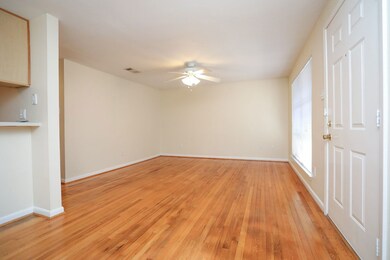 1620 Hawthorne St unit 6, Houston, TX 77006 - photo 3