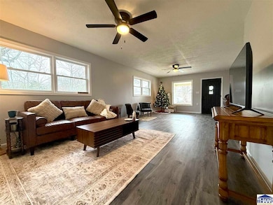 8444 E Monroe St, Dugger, IN 47848 - photo 5