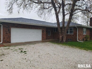 2191 Benson Rd, Jacksonville, IL 62650 - photo 2