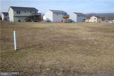 9 Sassafras Ln, Wardensville, WV 26851 - photo 5