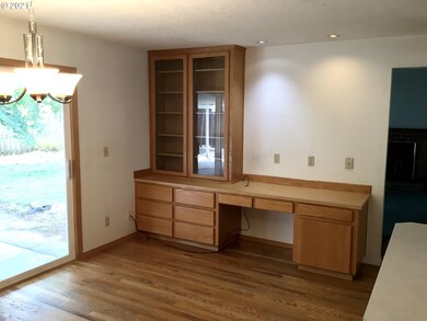 2914 18th Ave, Forest Grove, OR 97116 - photo 4