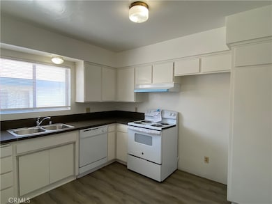 320 N Stoneman Ave unit E, Alhambra, CA 91801 - photo 3