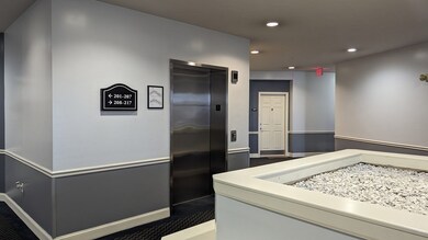 Spicket Commons unit 205, Methuen, MA 01844 - photo 5