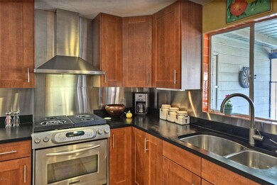 009_Kitchen Details