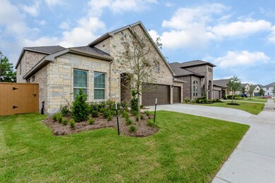 28050 Drifters Bend Dr, Spring, TX 77386 - photo 4