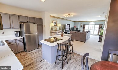 96 Victoria Square, Frederick, MD 21702 - photo 2