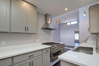 649-651 Francisco St, San Francisco, CA 94133 - photo 3