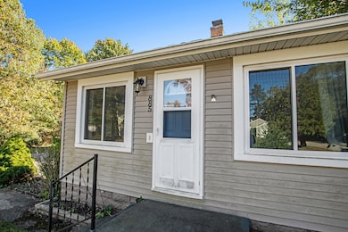 885 Eugene Ave, Norton Shores, MI 49441 - photo 3