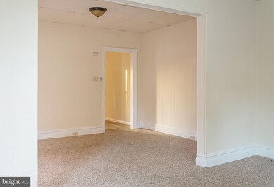 232 N Grant St, Waynesboro, PA 17268 - photo 7