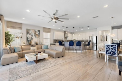 1036 Castle Pines Ct, Reunion, FL 34747 - photo 2