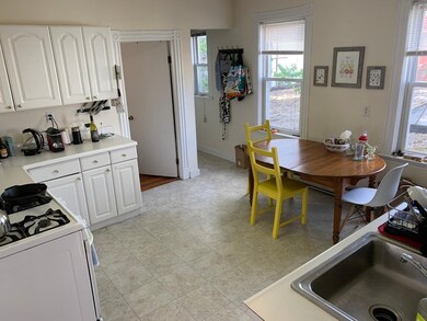 377A Cardinal Medeiros Ave unit 5, Cambridge, MA 02141 - photo 5