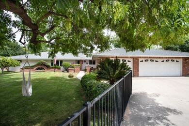 Gated Private Front Yard