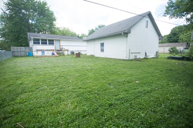 311 Northlane Dr, Whiteland, IN 46184 - photo 4