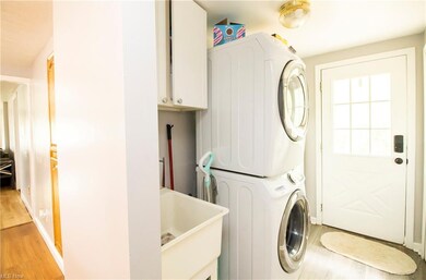 730 Community Rd, Sheffield Lake, OH 44054 - photo 6