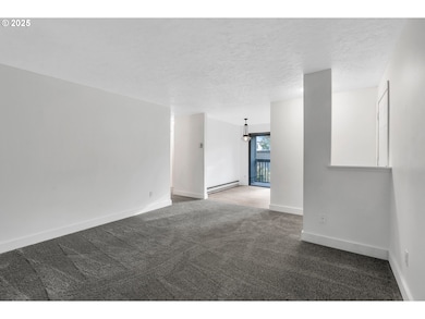 650 SW Meadow Dr unit 222, Beaverton, OR 97006 - photo 7