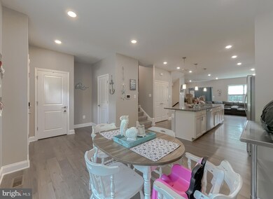 45403 Englewood Way, California, MD 20619 - photo 2