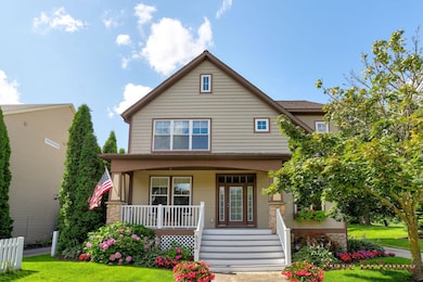 20-web-or-mls-652-cedar-square-st