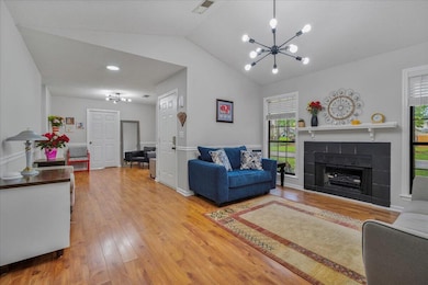 11-58 Indigo Lane-11