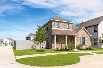 View of front facade with a front lawn