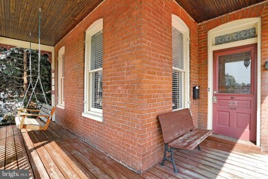 23 W 2nd St, Waynesboro, PA 17268 - photo 2