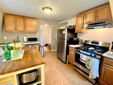 1 Mead St unit 3, Somerville, MA 02144 - photo 4