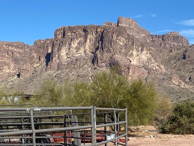 Hello Superstition Mtns