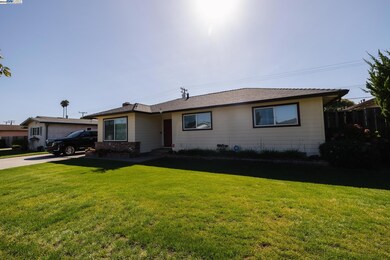 767 Lemos Ave, Salinas, CA 93901 - photo 5