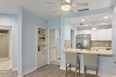 04-Dining Area
