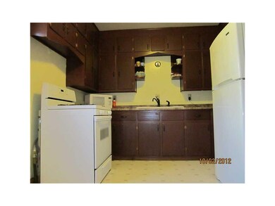 Kitchen. Ample counter space.