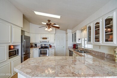 Kitchen 6