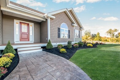 303 Blackstone St, Blackstone, MA 01504 - photo 2