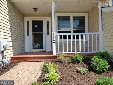 122 S Timber Rd, Southampton, PA 18966 - photo 2