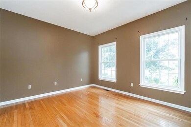 663 Ryan Dr, Allentown, PA 18103 - photo 7