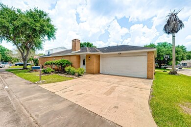 1001 Chateau Place, Richmond, TX 77469 - photo 2