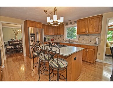 9 S White Pine Ln, Mansfield, MA 02048 - photo 2