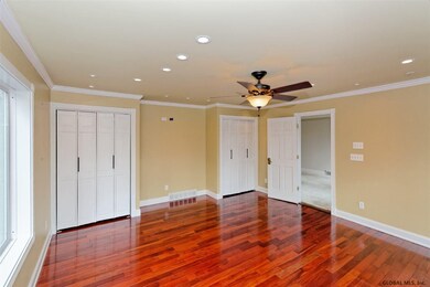 8 Momrow Ct, Menands, NY 12204 - photo 6