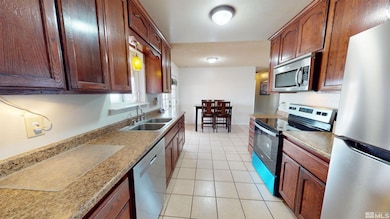 1929 Pearce St, Winnemucca, NV 89445 - photo 4