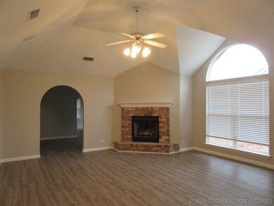 unlisted-address, Broken Arrow, OK 74014 - photo 4