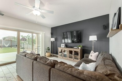 1393 W Smoke Tree Ave, San Tan Valley, AZ 85140 - photo 5