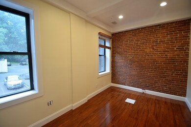 1203 Beacon St unit 7, Brookline, MA 02446 - photo 5