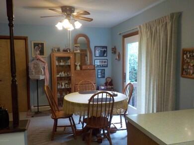 125 Burchell Ln, Effort, PA 18330 - photo 5