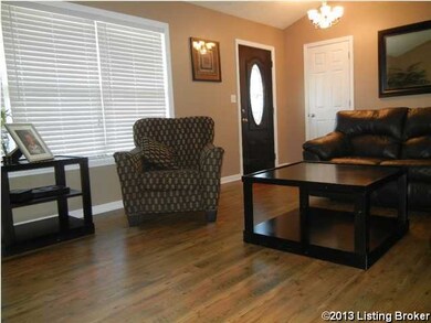 681 Helmwood Cir, Mount Washington, KY 40047 - photo 7