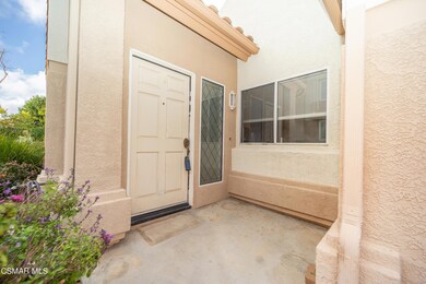 605 Jubilee Ln unit A, Simi Valley, CA 93065 - photo 2