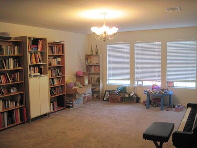 3533 Jackie St, Edinburg, TX 78539 - photo 4