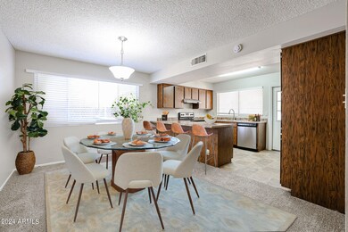 dining/kitchen