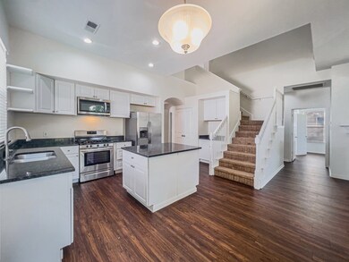 115 N Apple Springs Cir, Spring, TX 77382 - photo 4